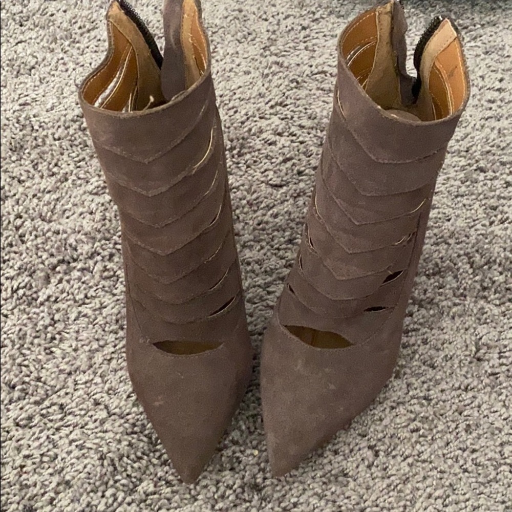 Steve Madden heels - Picture 2 of 3